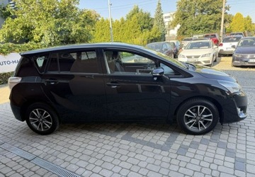 Toyota Verso Minivan Facelifting 1.6 Valvematic 132KM 2015 Toyota Verso 1,6 132KM Klimatronik Navi Serwis 7-osobowy 1.6 Benzyna 132KM, zdjęcie 4