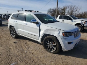 Jeep Grand Cherokee IV 2017 Jeep Grand Cherokee 2017 JEEP GRAND CHEROKEE OVERLAND 3.6 Benzyna 293KM, zdjęcie 3