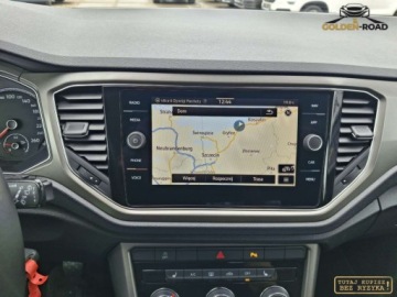 Volkswagen T-Roc I SUV 1.6 TDI 115KM 2020 Volkswagen T-Roc 1,6 TDI 115KM navi elektryka grz. fotele alu led oplacony, zdjęcie 12