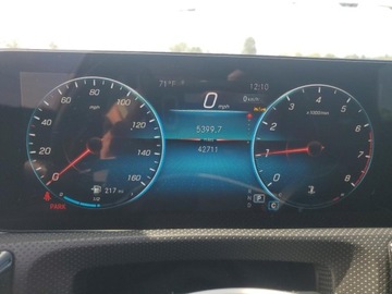 Mercedes CLA C118/X118 2023 Mercedes-Benz CLA 250 4Matic 2023 2.0l 2.0 Benzyna 221KM, zdjęcie 9