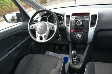 Kia Venga Mikrovan 1.4 DOHC CVVT 90KM 2014 Kia Venga 1.4i 90KM 2014r. Climatronic TEMPOMAT, zdjęcie 7