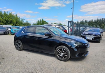 Opel Corsa F Hatchback 5d 1.2 Turbo 100KM 2021 Opel Corsa 2021r, 1.2Benzyna. Uszkodzony lewy tyl. Jezdzi. 1.2 Benzyna, zdjęcie 19