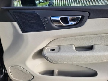 Volvo XC60 II Crossover T6 320KM 2018 VOLVO XC60 II T6 2.0l benzyna 310KM * Momentum * Dokumentacja *Zadbany, zdjęcie 36