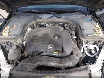 Mercedes GLC C253 2020 Mercedes-Benz GLC 300 4Matic 2020 2.0 Benzyna 255KM, zdjęcie 9