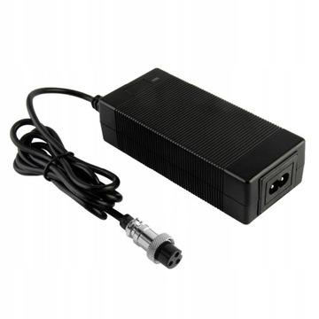 Ładowarka 54,6 V 1,5 A do motocykla elektrycznego 48 V 2 A