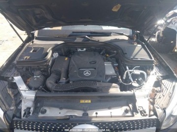 Mercedes GLC C253 2018 Mercedes-Benz GLC 300 4Matic 2018 2.0l 2.0 Benzyna 241KM, zdjęcie 7