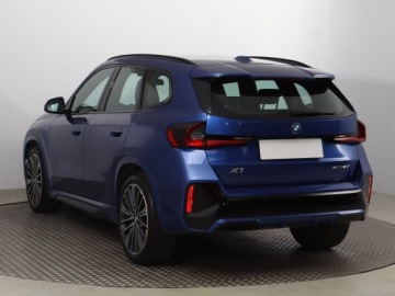 BMW X1 U11 Crossover 1.5 20i 170KM 2022 BMW X1 sDrive20i, Salon Polska, Serwis ASO, zdjęcie 3