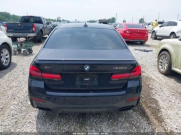 BMW Seria 5 G30-G31 2022 BMW Seria 5 M550i xDrive 2022 4.4l 4.4 Benzyna 523KM, zdjęcie 4