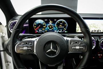 Mercedes Klasa A W177/V177 Sedan 1.3 200 163KM 2022 Mercedes A 200 sedan*AMG*4Matic*Salon, zdjęcie 16