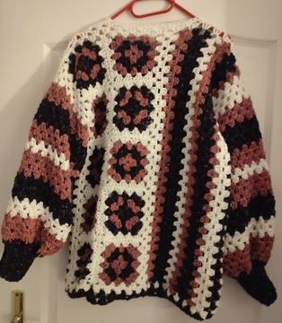 Sweter na szydełku handmade boho rękodzieło