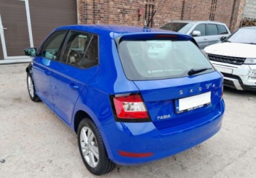 Skoda Fabia III Hatchback Facelifting 1.0 MPI 60KM 2020 Skoda Fabia Cena Brutto BenzynaLPG 60KM