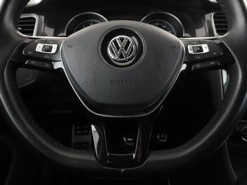 Volkswagen Golf VII Variant Facelifting 1.5 TSI ACT 150KM 2018 Volkswagen Golf automat 150KM R-Line PDC, zdjęcie 20