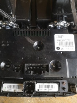 DODGE GRAND CARAVAN PANEL KLIMATIZACE ŘÍZENÍ 55111367AI
