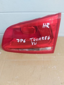 VW TOUAREG II 7P6945094B LAMPA PRAWY TYŁ W KLAPĘ