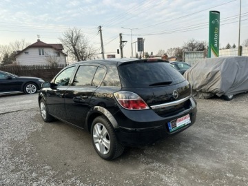 Opel Astra J Hatchback 5d 1.6 Twinport ECOTEC 115KM 2012 Opel Astra 1.6 115KM/SalonPL/Wymienione: rozrząd, zdjęcie 6