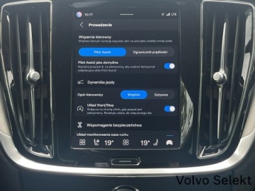 Volvo V60 II  Kombi Facelifting 2.0 B4 197KM 2023 Volvo V60 FV23% SalonPL B4D Plus Dark LED ACC Pilo, zdjęcie 19
