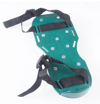 AERATOR NA BUTY DO NAPOWIETRZANIA ZIEMII TRAWNIKA