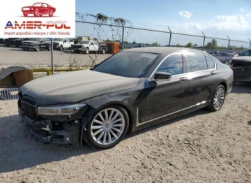 BMW Seria 7 G70 2022 BMW Seria 7 740 XI 2022 3.0l 3.0 Benzyna 335KM