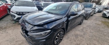 Fiat Tipo II Station Wagon 1.4 95KM 2019 Fiat Tipo 2019r, 1.4 LPG. Lekko uszkodzony przod i tyl. Jezdzi. VAT 23, zdjęcie 1