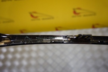 LEXUS IS 3 III 2017 - 2021 MŘÍŽKA LIŠTA CHRÓM RÁMEČEK MASKA USA