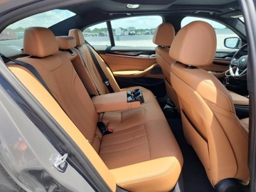 BMW Seria 5 G30-G31 2021 BMW Seria 5 530xi 2021 2.0l 2.0 Benzyna 248KM, zdjęcie 10