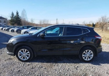 Nissan Qashqai II Crossover 1.6 dCi 130KM 2016 Nissan Qashqai Nissan Qashqai 1.6 dci klima kamery 360 stan bdb gwarancja, zdjęcie 6