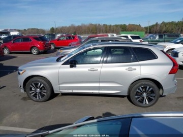 Volvo XC60 II 2025 Volvo XC 60 B5 Core 2025 2.0L 2.0 Benzyna 247KM, zdjęcie 2