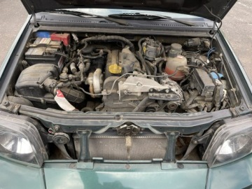 Suzuki Jimny III Standard 1.5 TD 86KM 2007 Suzuki Jimny 1.5 Diesel 4X4, zdjęcie 16