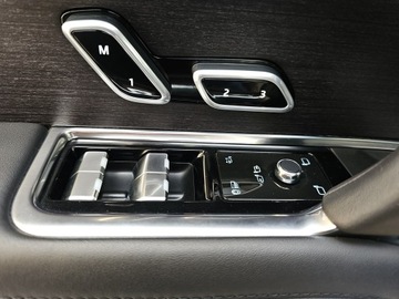 Land Rover Range Rover V SWB 3.0 D350 350KM 2022 Land Rover Range Rover First Edition 3.0D 350KM, zdjęcie 18