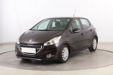 Peugeot 208 I Hatchback 3d 1.4 VTI 95KM 2013 Peugeot 208 1.4 VTi, Klima, Klimatronic, Tempomat, zdjęcie 1