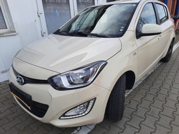 Hyundai i20 I Hatchback 5d Facelifting 1.2 DOHC 85KM 2014 Hyundai I20, polecam!!