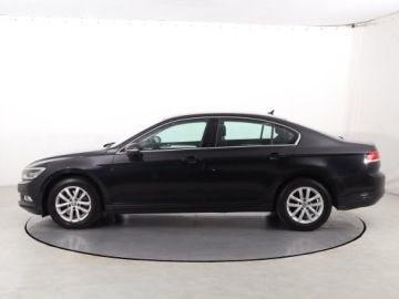 Volkswagen Passat B8 Limousine 1.8 TSI BlueMotion Technology 180KM 2017 VW Passat 1.8 TSI, Salon Polska, 1. Właściciel, zdjęcie 2