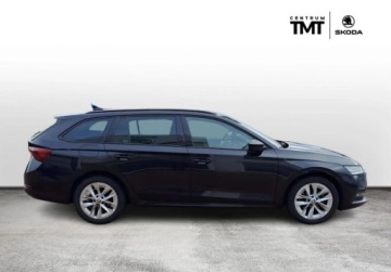 Skoda Octavia IV Liftback 1.5 TSI EVO 150KM 2021 Skoda Octavia Ambition 1.5 TSI e-Tec 150 KM Kamera LED Czujniki Climat, zdjęcie 4