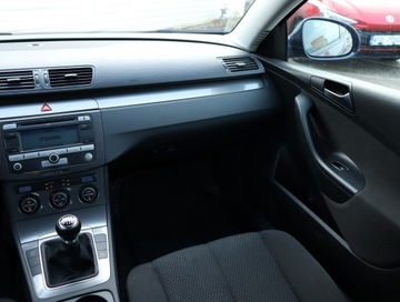 Volkswagen Passat B6 Sedan 1.4 TSI 122KM 2008 VW Passat 1.4 TSI, Salon Polska, Klima, zdjęcie 7