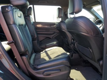 Jeep Grand Cherokee V 2023 Jeep Grand Cherokee L Laredo 2023 3.6 Benzyna 293KM, zdjęcie 11