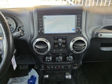 Jeep Wrangler III Unlimited Facelifting 2.8 CRD 200KM 2017 JEEP WRANGLER III Rubicon UNLIMITED 2.8l diesel 200KM Salon PL Bezwypadkowy, zdjęcie 9