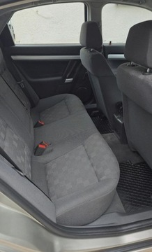 Opel Vectra C Hatchback 1.8 ECOTEC 122KM 2003 Opel Vectra 1,8 benzyna Gaz sekwencja 122 KM klimatronic zarejestrowany, zdjęcie 15