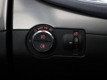 Opel Mokka I SUV 1.4 Turbo ECOTEC 140KM 2015 Opel Mokka 4x4 navi kamera grzane fotele+kier, zdjęcie 32