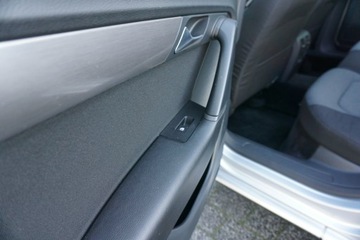 Volkswagen Passat B7 Variant 2.0 TDI CR DPF BlueMotion 140KM 2012 Volkswagen Passat sprawdzony na długich trasach,, zdjęcie 13