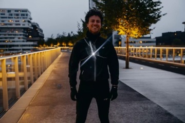 Светодиодный жилет для бега для велосипеда AVENTO 500лм