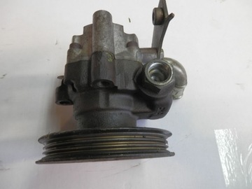 ROVER 25 ČERPADLO SERVA QVB101581