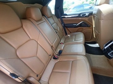 Porsche Cayenne II 2011 Cayenne S - sportowy SUV, zdjęcie 9