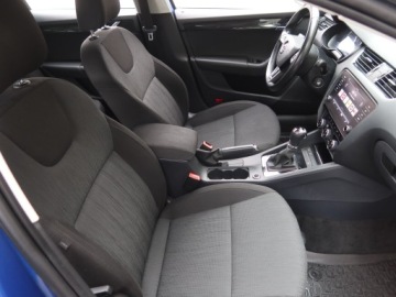 Skoda Octavia III Kombi Facelifting 2.0 TDI 150KM 2018 Skoda Octavia 2.0 TDI, Salon Polska, DSG, Navi, zdjęcie 8