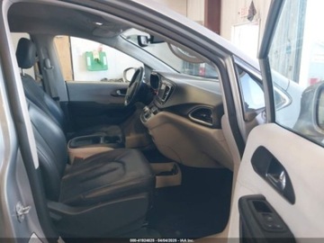 Chrysler Pacifica II 2020 Chrysler Pacifica 2020 r., 3,6L TOURING L 3.6 Benzyna 287KM, zdjęcie 8