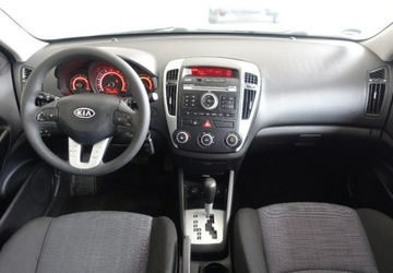 Kia Ceed I Hatchback 5d Facelifting 1.6 CRDi VGT 115KM 2012 Kia Cee&#039;d 1.6, zdjęcie 20