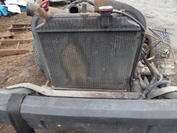 ORYGINALANA CHŁODNICA WODY CIECZY MERCEDES MB 100 MB100