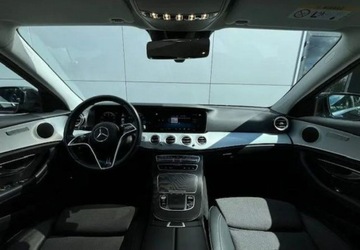Mercedes Klasa E W213 2021 Mercedes-Benz Klasa E Plug-In Polift Automat Kamera Ambiente Navi Vi, zdjęcie 19