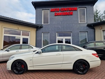 Mercedes Klasa E W212 Coupe 200 CGI BlueEFFICIENCY 184KM 2010 Mercedes E 200 Coupe Avantgarde Automat Kamera Nav, zdjęcie 6
