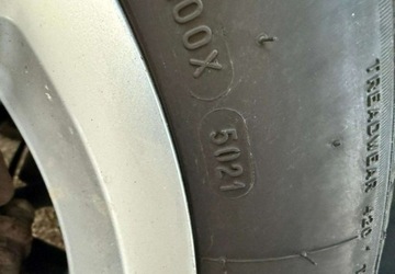 Volkswagen Caddy III Kombi Facelifting 2.0 EcoFuel 109KM 2014 Volkswagen Caddy 2.0 MPI 109 KM MAXI 7 osobowy 2.0 Benzyna 109KM, zdjęcie 25