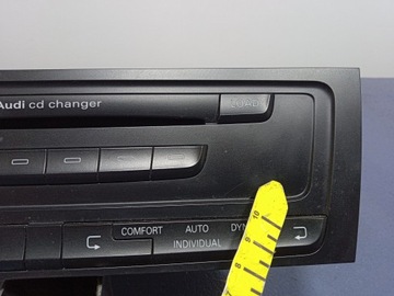 AUDI A5 8T CD-ЧЕЙНДЖЕР 8T1035110C